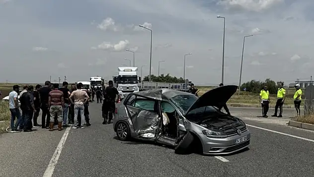 Piknik yolunda feci kaza: Öğretmenlerden biri öldü, 3'ü yaralandı
