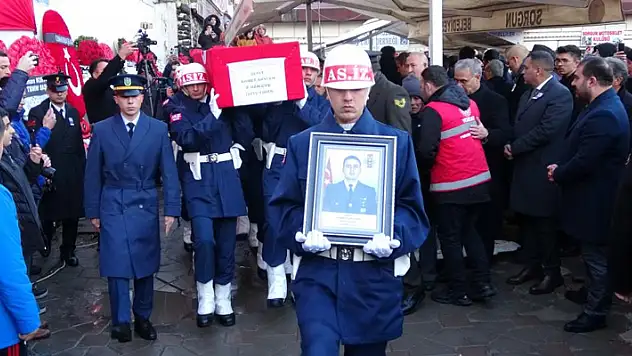 Piyade Uzman Çavuş Ahmet Arslan, son yolculuğuna uğurlandı
