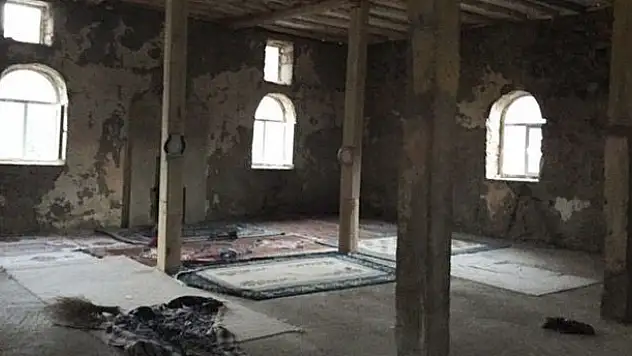 PKK'lılar camiyi karargah olarak kullanmış