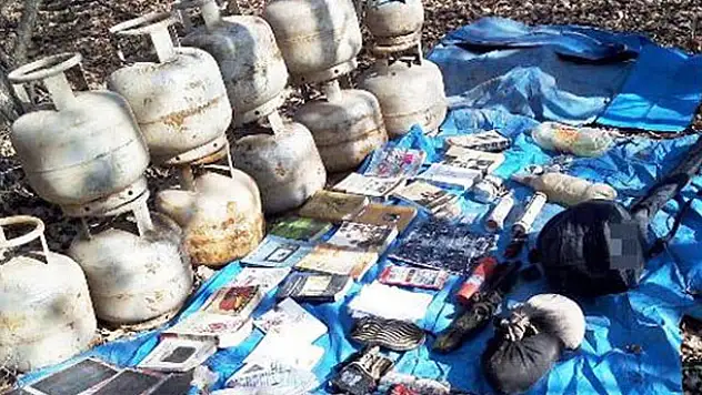 PKK'nın kullandığı 6 odalı sığınak imha edildi