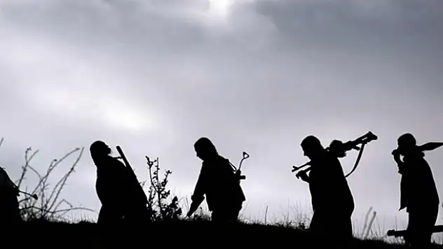 PKK, Şırnak'ta zırhlı araca saldırdı!