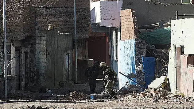 PKK'ya bir darbe daha! 296 terörist öldürüldü