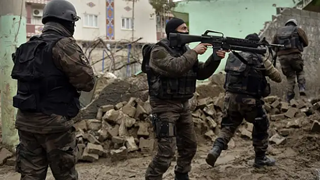 PKK'ya iki ilçede ağır darbe!