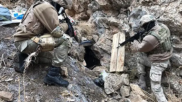 PKK'ya soğuk duş! 194 sığınak imha edildi