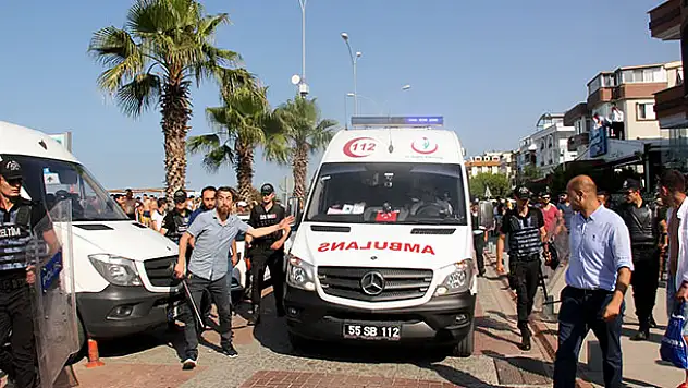 Plajda fotoğraf çeken Suriyelilere linç girişimi!