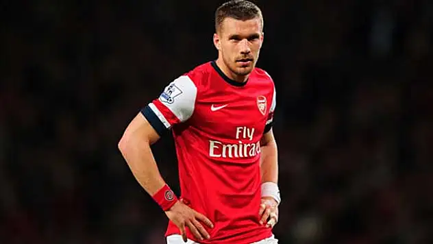 Podolski İstanbul'a geliyor