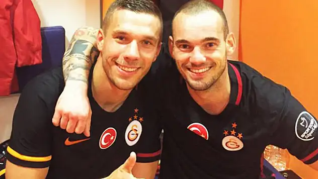Podolski : 'Kulüple ilişkimi kesmek istiyorum'