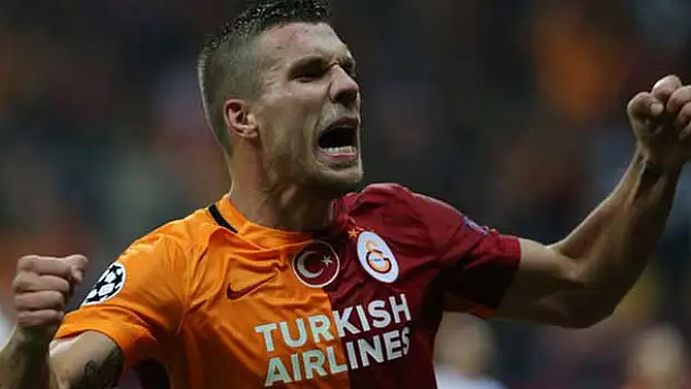 Podolski: 'Önemli olan gol atmam değil kazanmamızdı'
