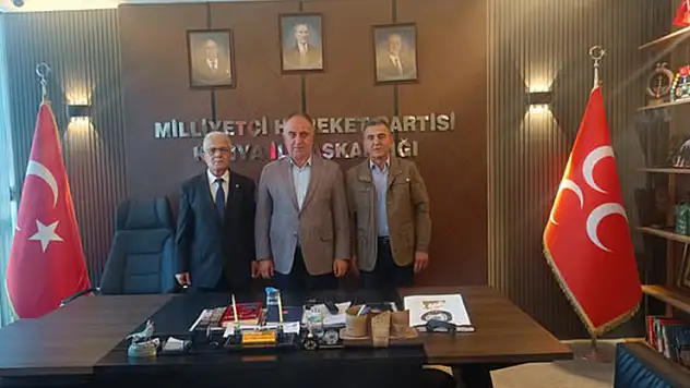 Polis emeklilerinden Başkan Karaarslan'a ziyaret