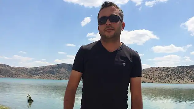 Polis memuru konser alanındaki tartışmaya müdahale ederken kalp krizi geçirdi
