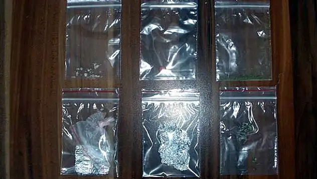 Polis uyuşturucu tacirlerine göz açtırmadı