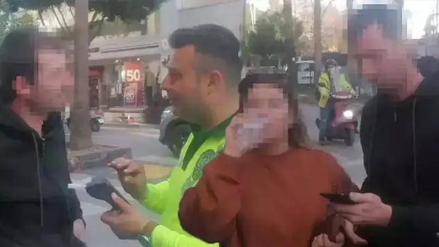 Polise direndi, alkolmetreyi üflemeyi reddetti! 'Eşim üflesin'

