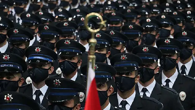 Polislerin şark görev süreleri düşürülecek, yeni mezunlar önce batıya atanacak
