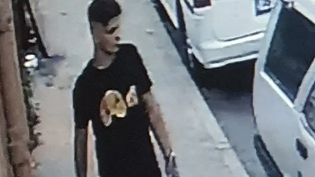 Polisten kaçıp aracın altında yakalanan 17 yaşındaki zanlı suç makinesi çıktı
