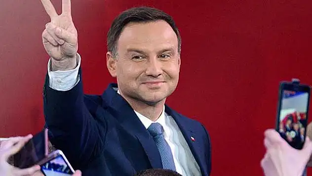 Polonya cumhurbaşkanını seçti
