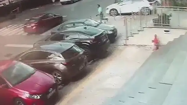 Pompalı tüfekle eşini vuran şahıs kamerada