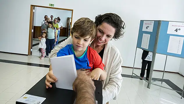 Portekiz'de erken genel seçimlerde oy kullanma işlemi başladı
