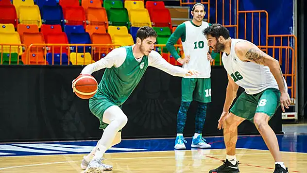 Potada Akhisar'a kilitlendik