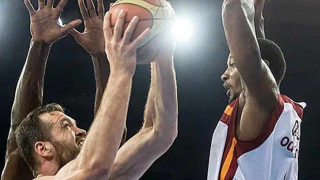 Potada derbi heyecanı