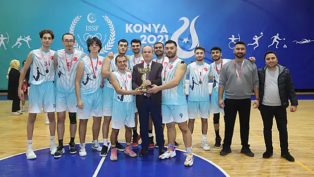 Potada yurtlar terledi
