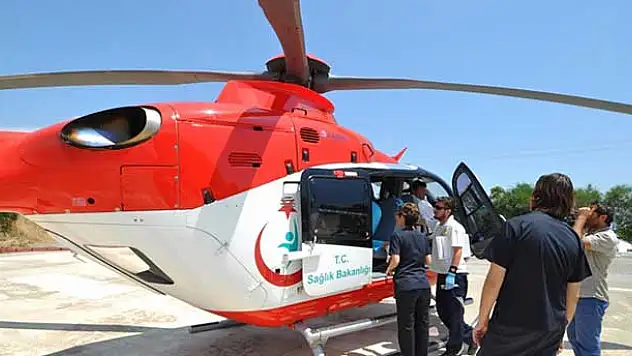 Prematüre bebek ambulans helikopterle sevk edildi