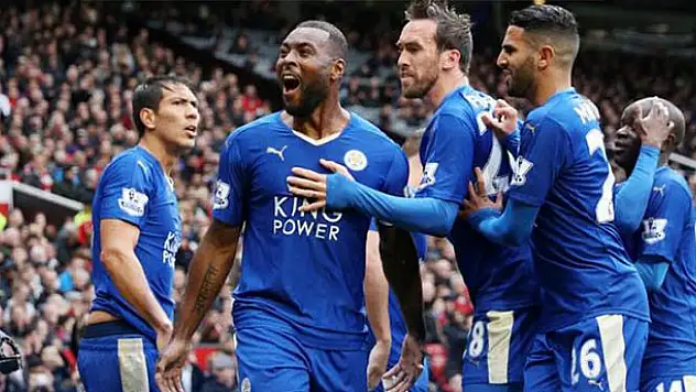 Premier ligde tarih yazıldı! Şampiyon Leicester City...
