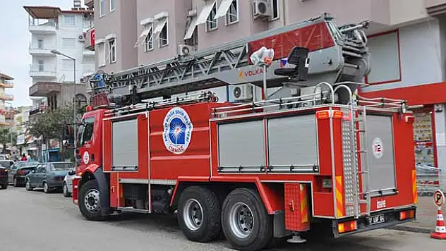 Prizde unutulan ütü yangına neden oldu
