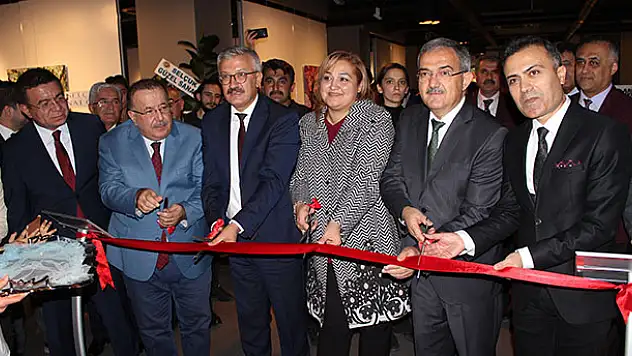 Prof. Dr. Ahmet Dalkıran'ın kişisel resim sergisine yoğun ilgi