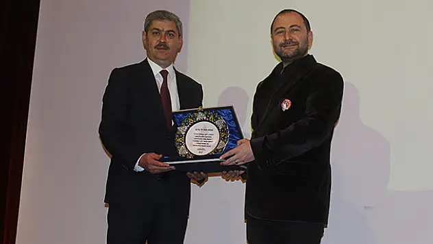 Prof. Dr. Ahmet Şimşek konferans verdi