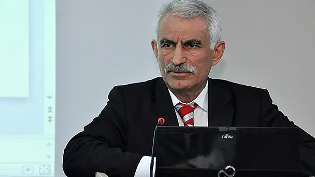Prof. Dr. Caner Arabacı Kut'ul Amare zaferini anlattı