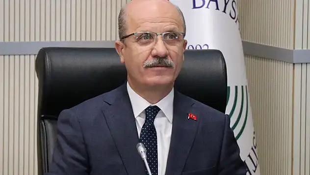 Prof. Dr. Erol Özvar, yeniden YÖK başkanlığına atandı