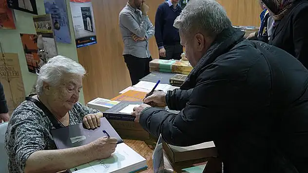 Prof. Dr. Nurhan Atasoy: Çocukların kitaplara ilgisi çok sevindirici bir şey