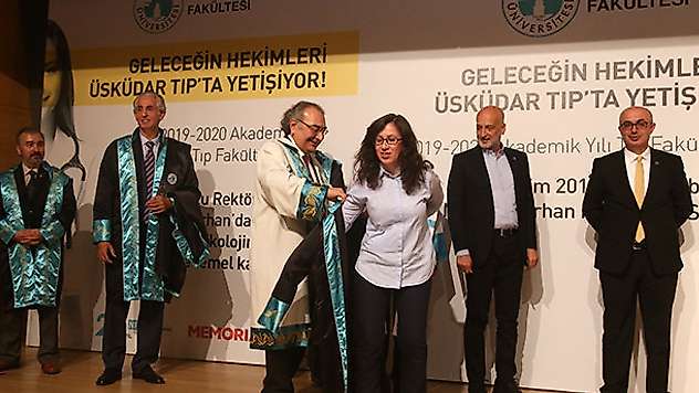 Prof. Dr. Tarhan'dan geleceğin doktorlarına tavsiyeler