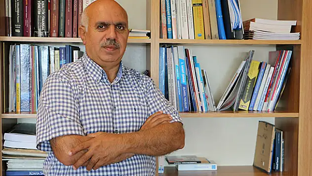Prof. Dr. Ünsaçar: 'Konya, makine sanayiinde ülkenin lokomotifi'