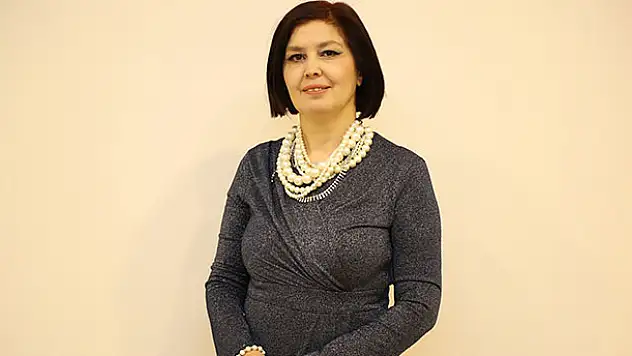 Prof. Dr. Ünüsan: 'Kaliteli uyku, yeterli - dengeli beslenme ve fiziksel aktivite önemli'