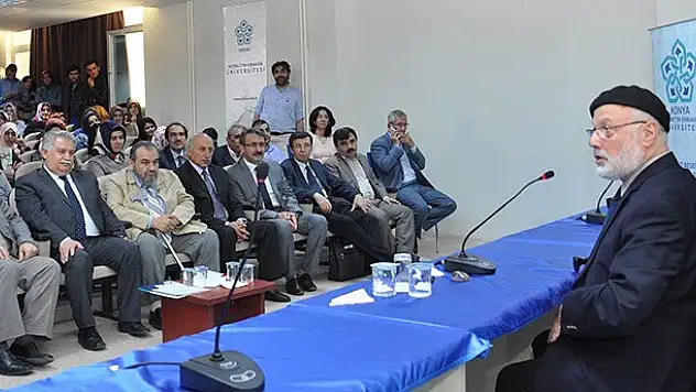 Prof. Dr. Yusuf Ziya Kavakçı NEÜ'de Konferans Verdi