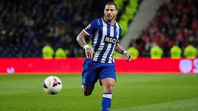 Quaresma transferinde mutlu son