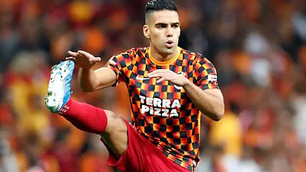 Radamel Falcao ile ilgili şok yorum: 7 ay sahalardan uzak kalabilir