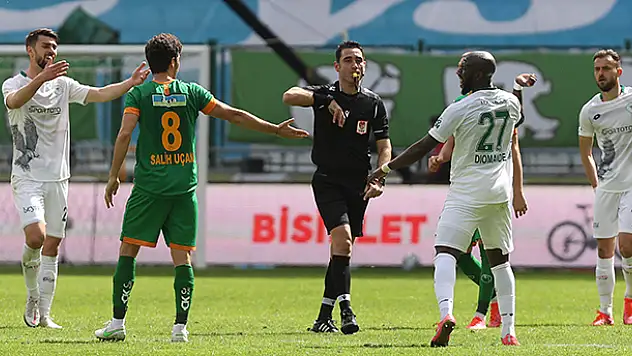 Rahmanovic ve Ismael cezalı