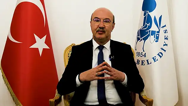 'Rahmet ve minnetle anıyorum'