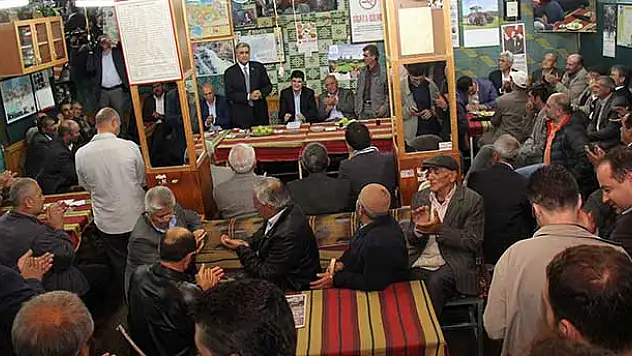Recep Konuk, 'Ortak Hedef Ak Parti'