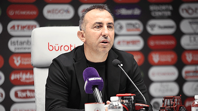 Recep Uçar: 'Futbolda bu kadar bireysel hata yapıyorsanız bu mağlubiyet kaçınılmaz oluyor'