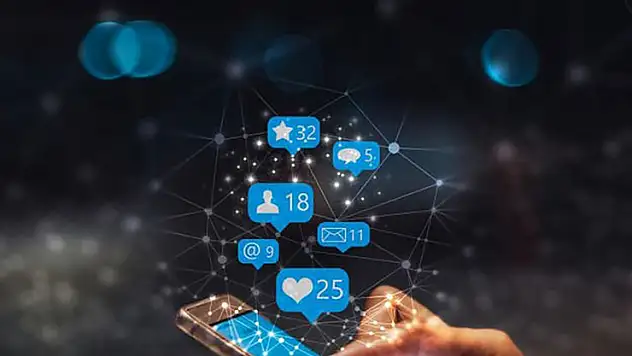 Reklam yönetmeliğinde 'yapay zeka' ve 'influencer' düzenlemesi