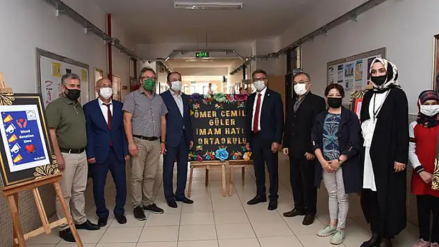 Rektör Aksoy, 'Okulumda KANpanya Var' etkinliğine katıldı
