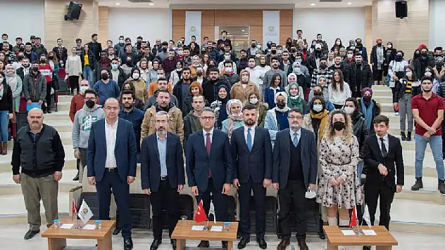 Rektör Aksoy: Selçuk Üniversitesinde öğrenci olmak ayrıcalıktır
