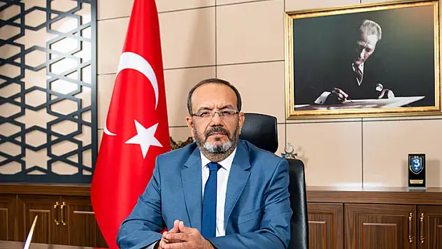 'Rektör Çelik'ten YÖK Başkanı'na tebrik'