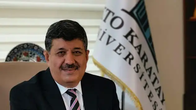 Rektör Sade: '15 Temmuz hainlere karşı unutulmayacak, unutturulamayacak bir zaferdir'
