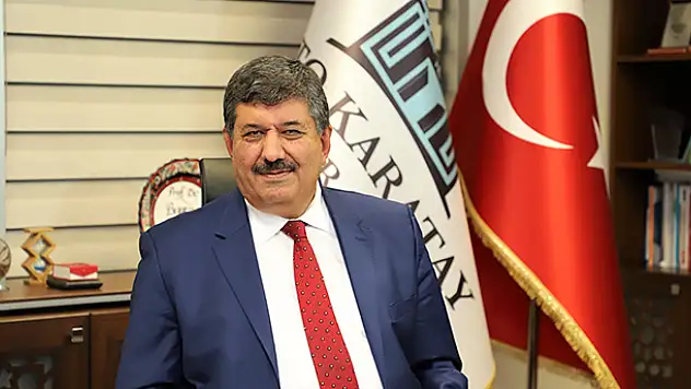 Rektör Sade: '30 Ağustos, dünyada eşi benzeri olmayan bir kahramanlık destanıdır'