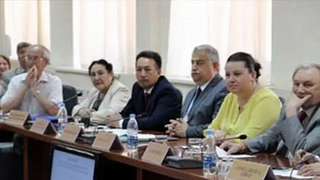 Rektör Şeker Tataristan'a çıkarma yaptı