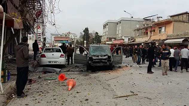 Reyhanlı'ya roketli saldırı: Ölü ve yaralılar var